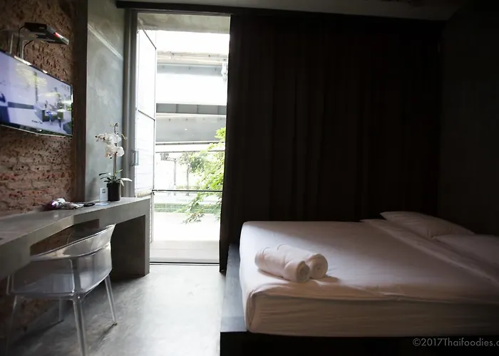 Thrive The : Patpong By The Belle Hostal